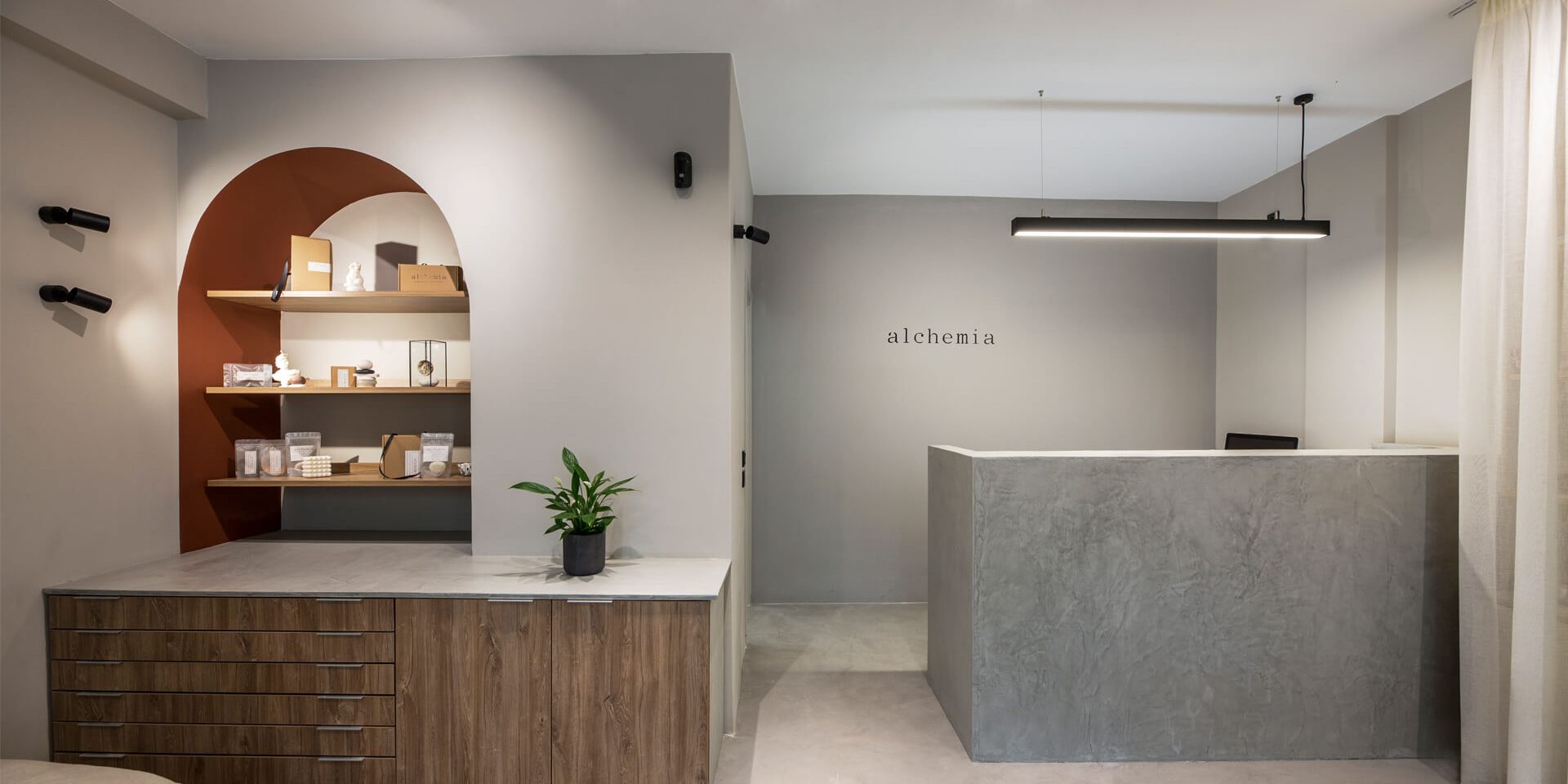 ependisi patiti tsimentokonia