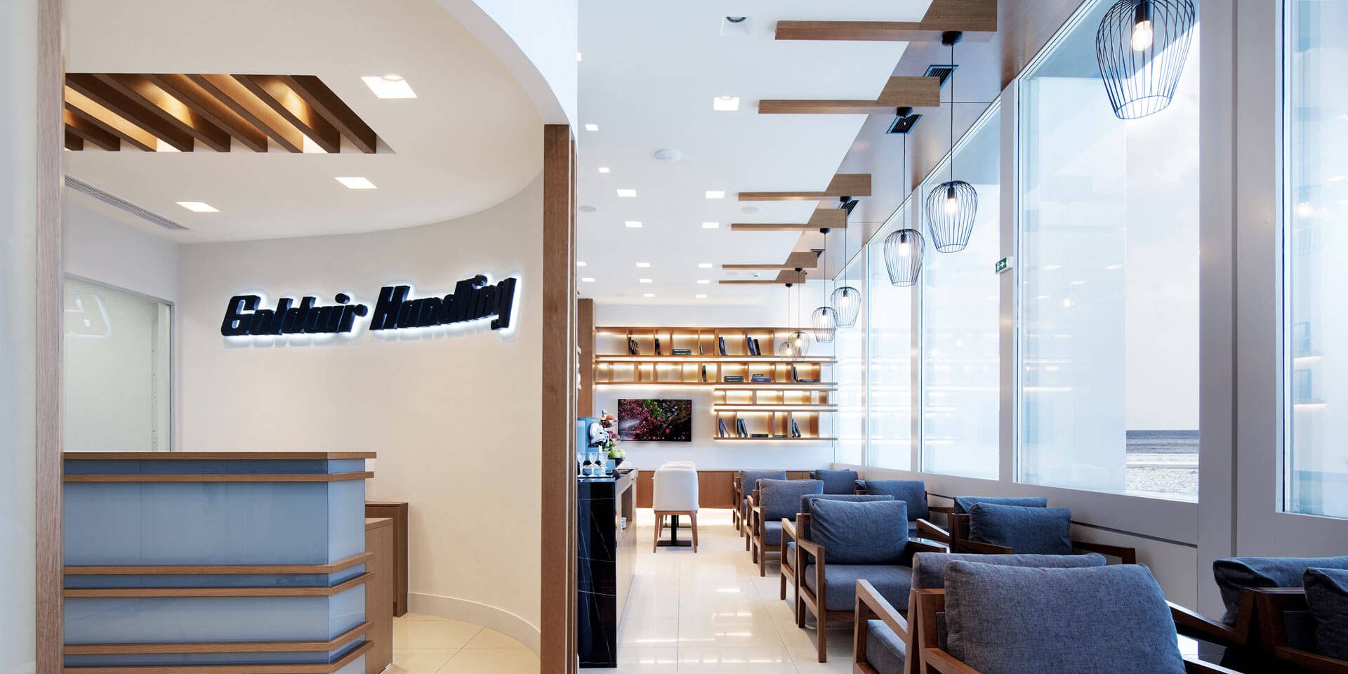 00-ek-magazine-articles-Goldair-Lounge