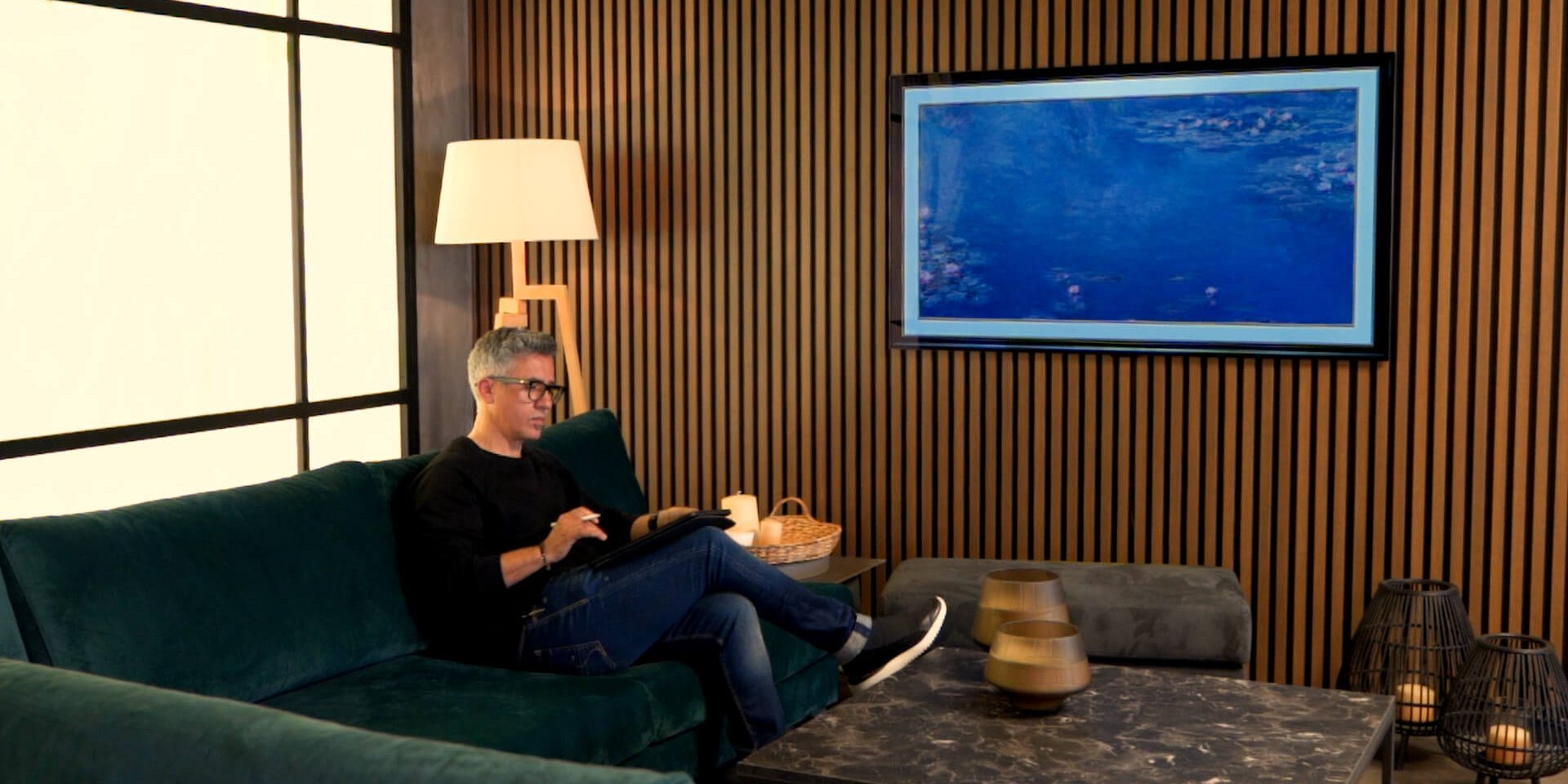 00-ek-magazine-articles-LG-Gallery-OLED-TV Κώστας Κωστας Γκάγκος Γκαγκος Τηλεοραση Τηλεόραση Kostas Gagos Television Product design OLED LG Gallery OLED TV T.V.
