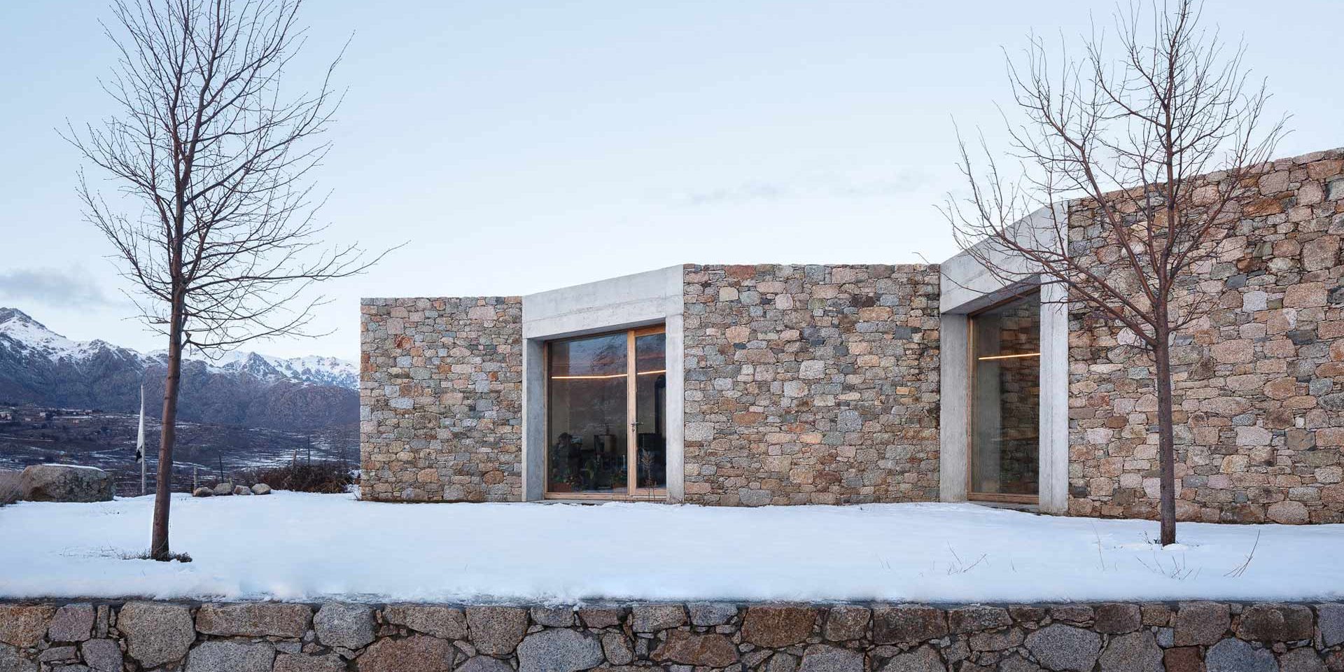 ek-magaizne-casa-Vanella-01