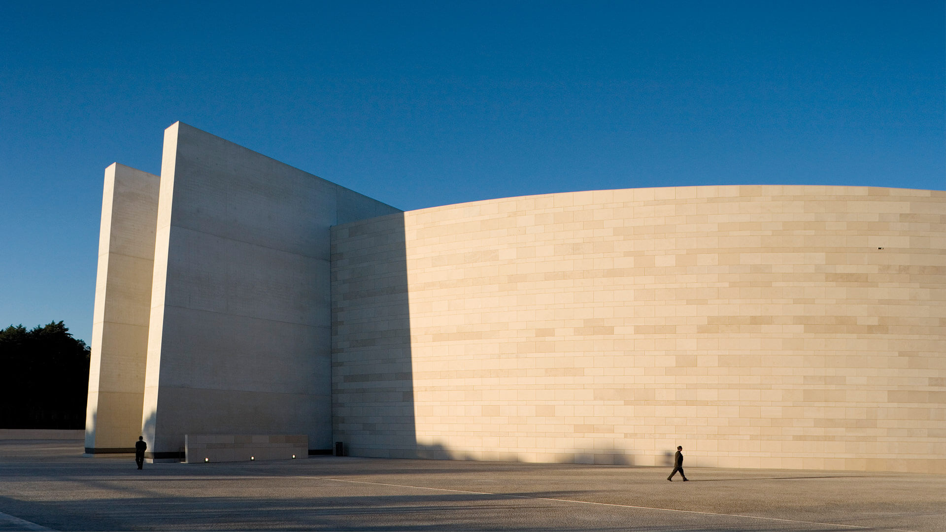 Alexandros Tombazis ek magazine Architectural Publications