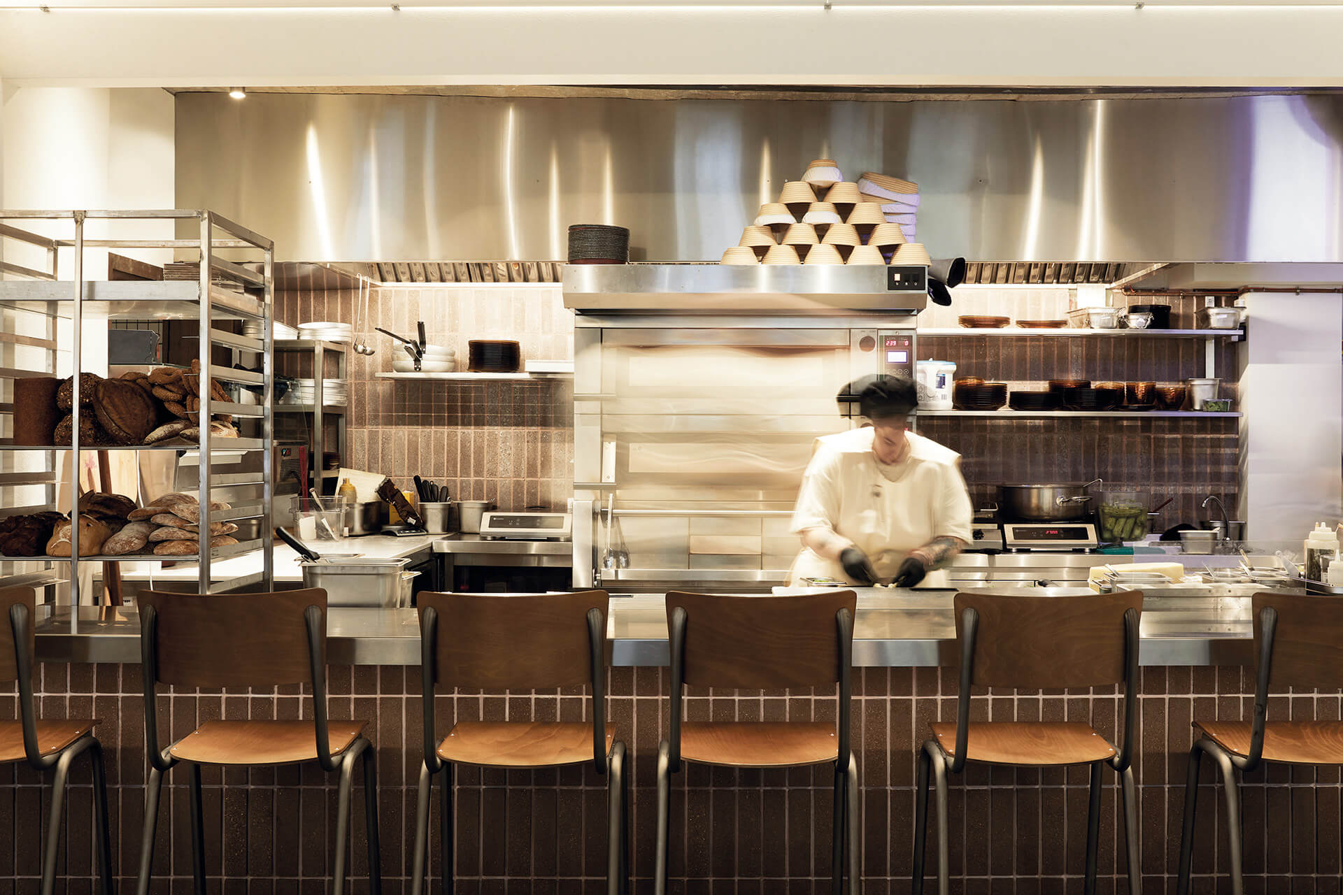 10 Picks for Bar & Restaurant Projects_2026-ekmagazine