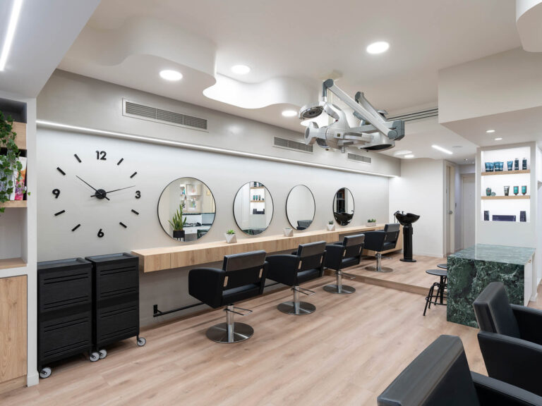 Arlequin Hairconcepts - 