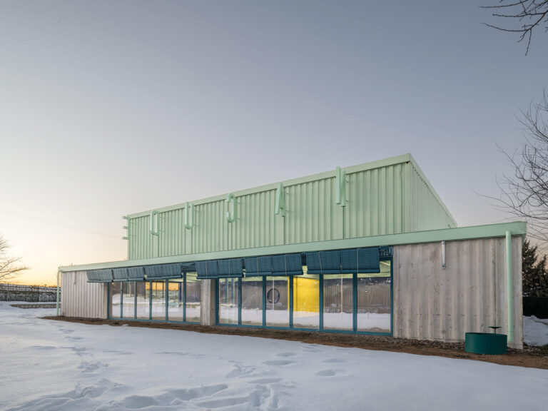 Spaceship Earth-Enrique Espinosa (eeestudio), Lys Villalba-ekmagazine