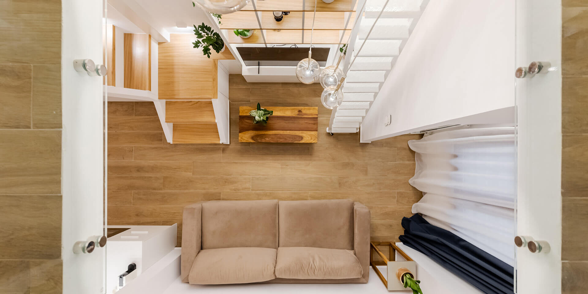 00-cover Transforming a Garage into a Micro-Residence -