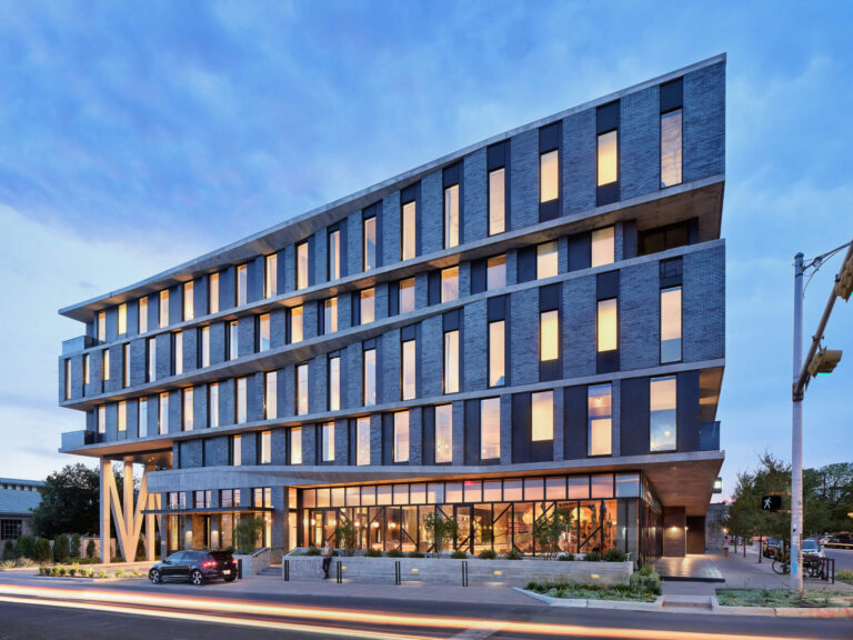 Arrive - Baldridge Architects - ekmagazine