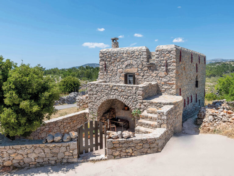 Summer Residence in Chios-