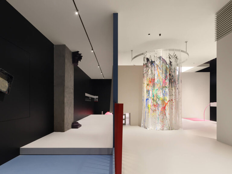 Beton Cire Paint Showroom - 