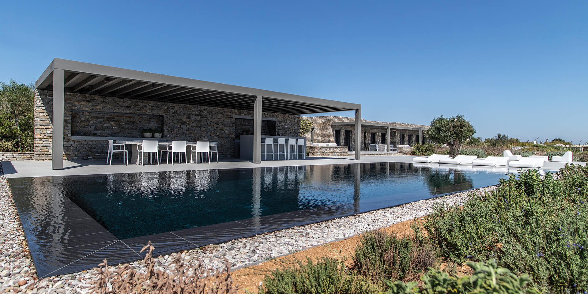 00 cover Residence in Antiparo-ISV-ekmagazine