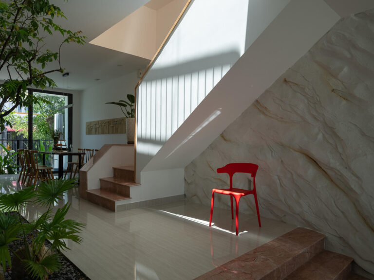 LA House - Dat Tran Architect-ekmagazine