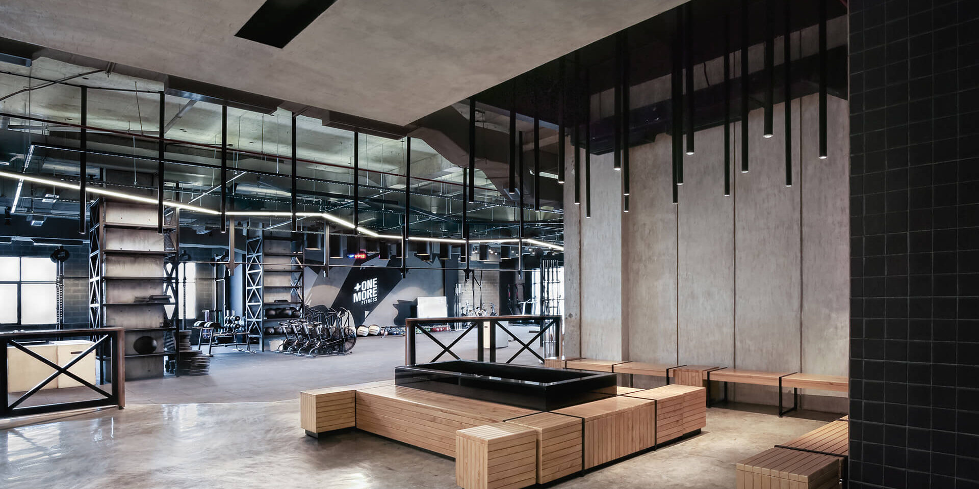 + One More Gym - BIVA Design - ekmagazine