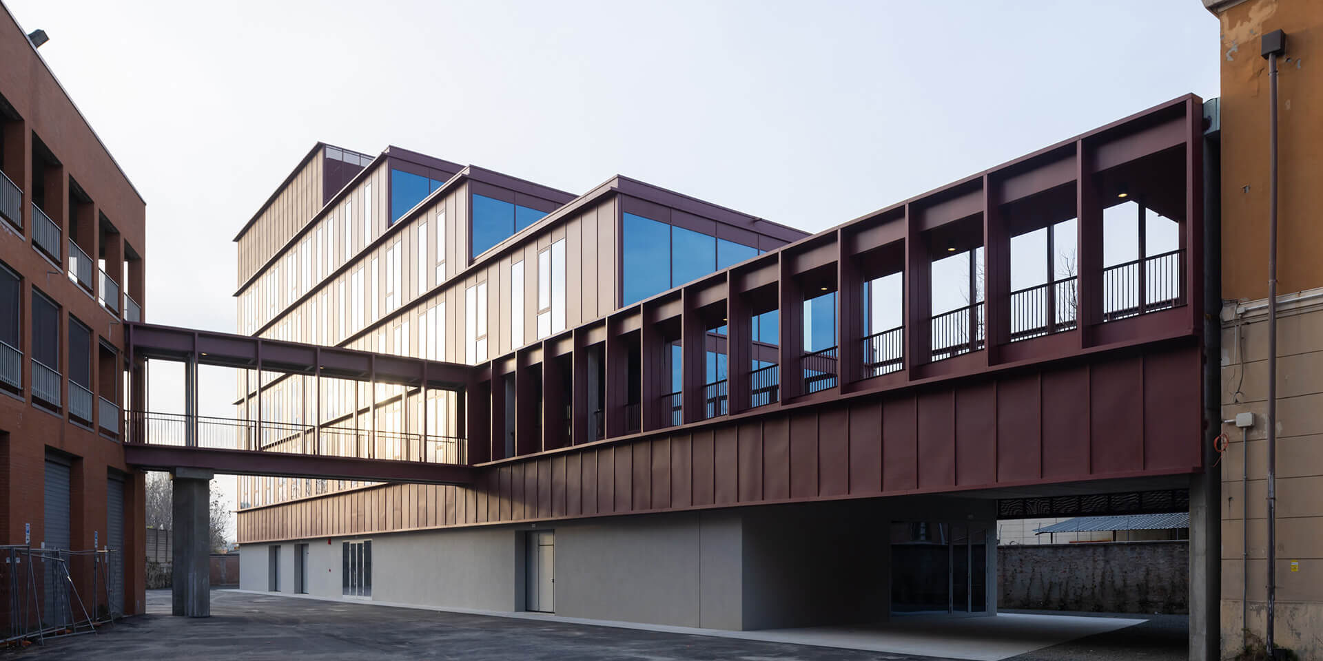 Office Building of the Guardia di Finanza -Demogo-ekmagazine