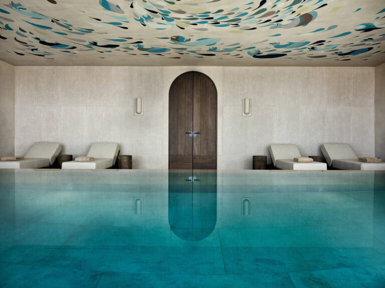 Odera Tinos - TConstructions - ekmagazine