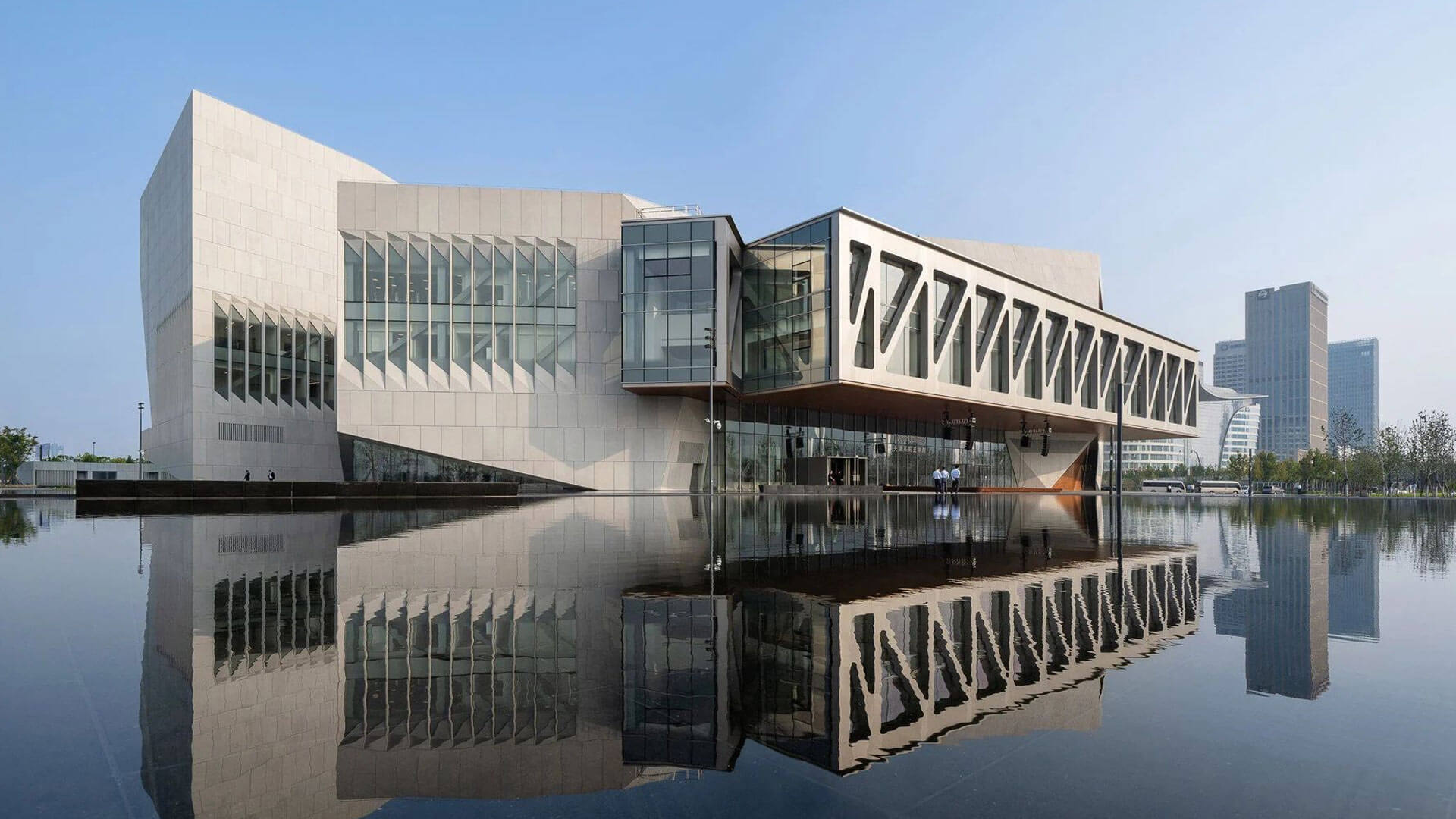 10 Picks for Institutional Architecture Projects - ekmagazine