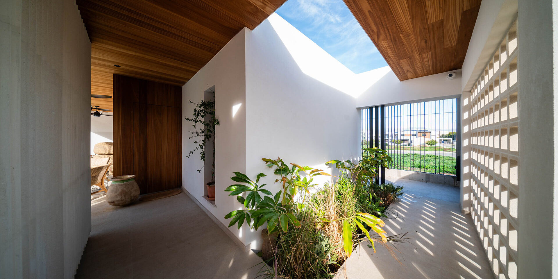 Residence in Aglantzia-Nuarch-ekmagazine