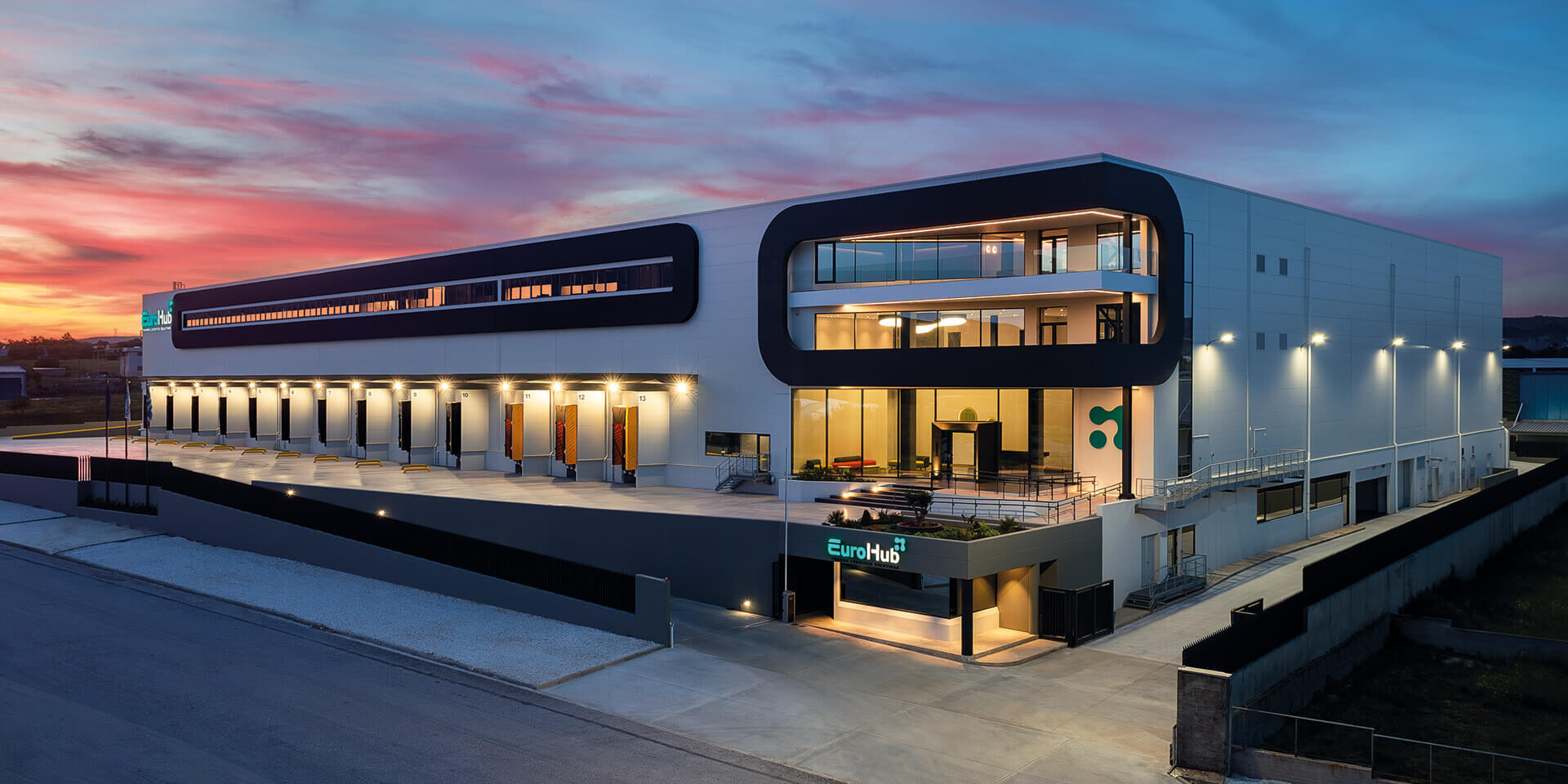 Eurohub Pharma Logistics - Paris Evangeliou & Associates - ekmagazine