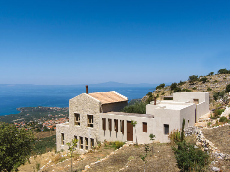 Etsi Architects-Residence in Mani-ekmagazine