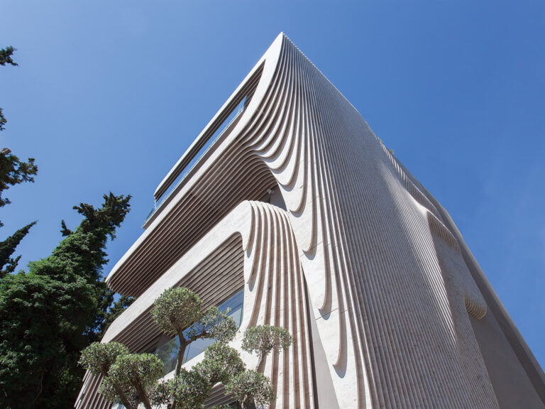 One Kleomenous - Omniview Design - ekmagazine