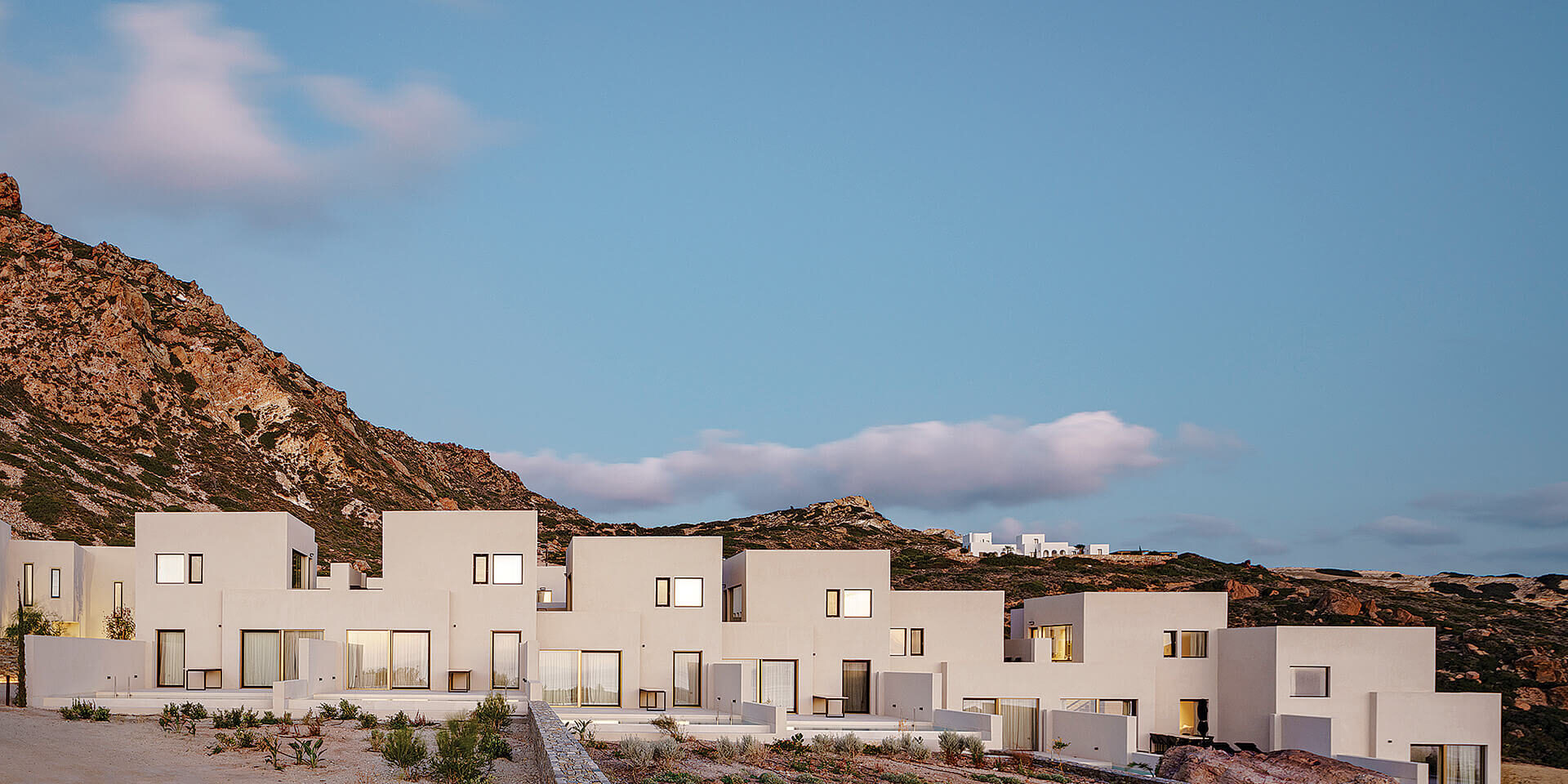 00-cover-Milos Cove-Workshop Dionisis Sotovikis-ekmagazine Milos Cove-Workshop Dionisis Sotovikis-ekmagazine