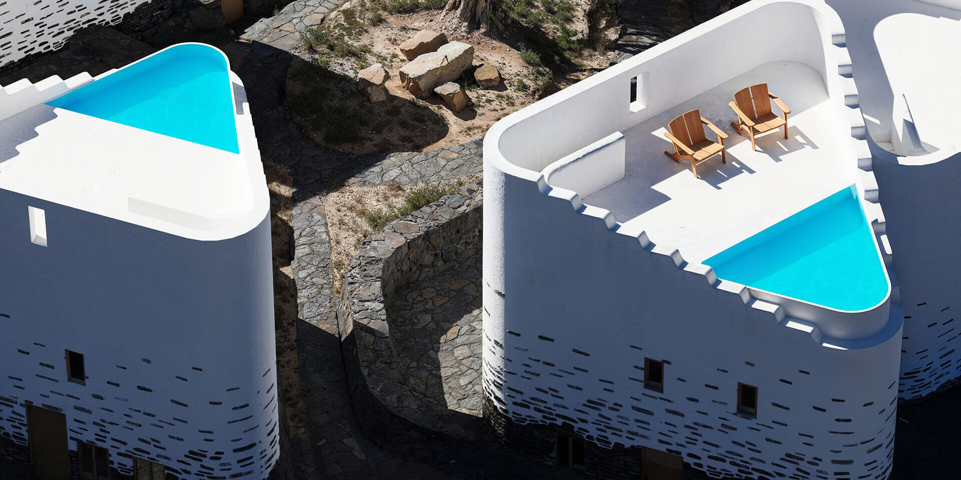 + Bourboulos 29 - VIIIBE Architects - ekmagazine