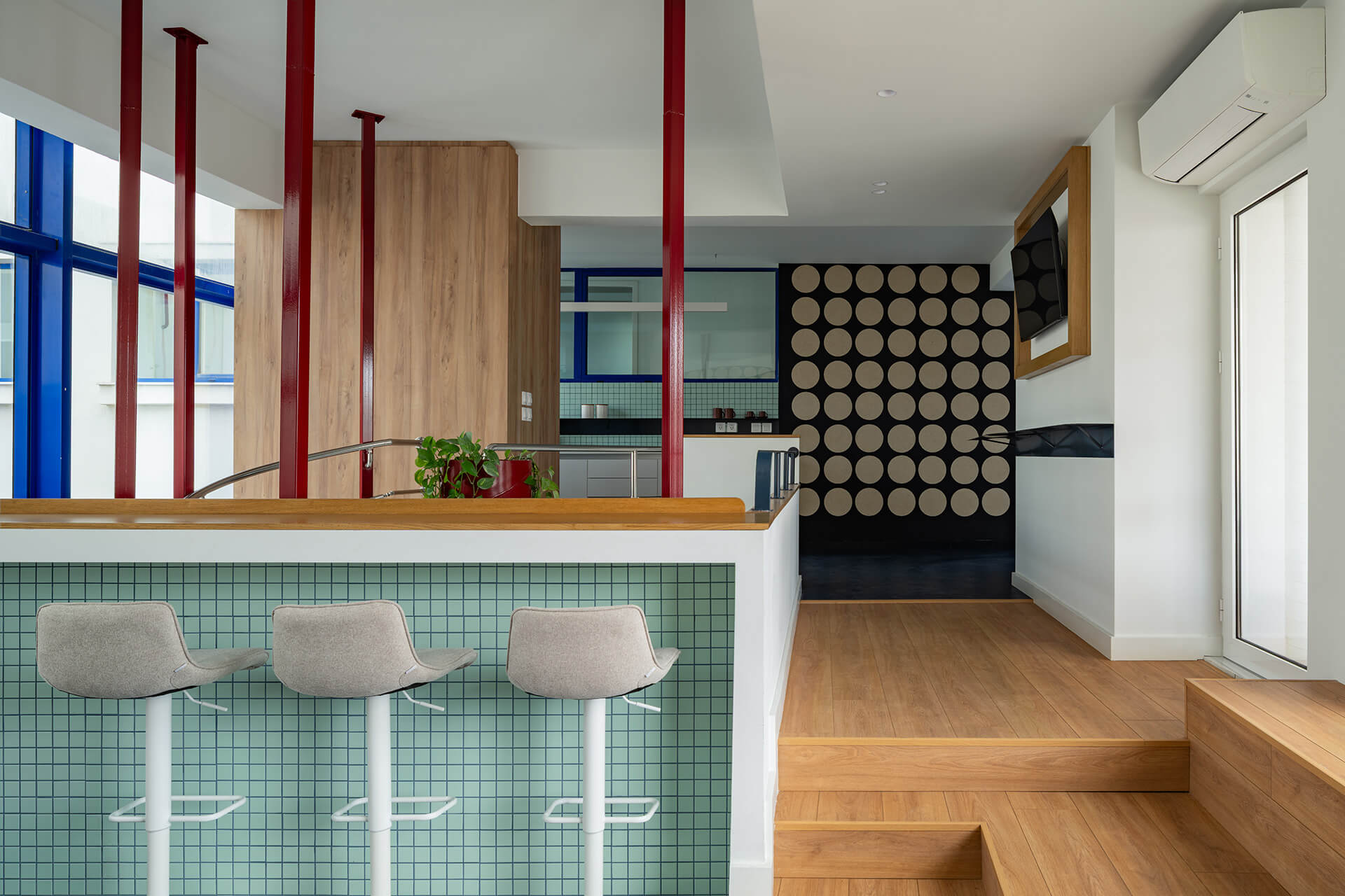 CP Break Room-Irini Papalou -ekmagazine