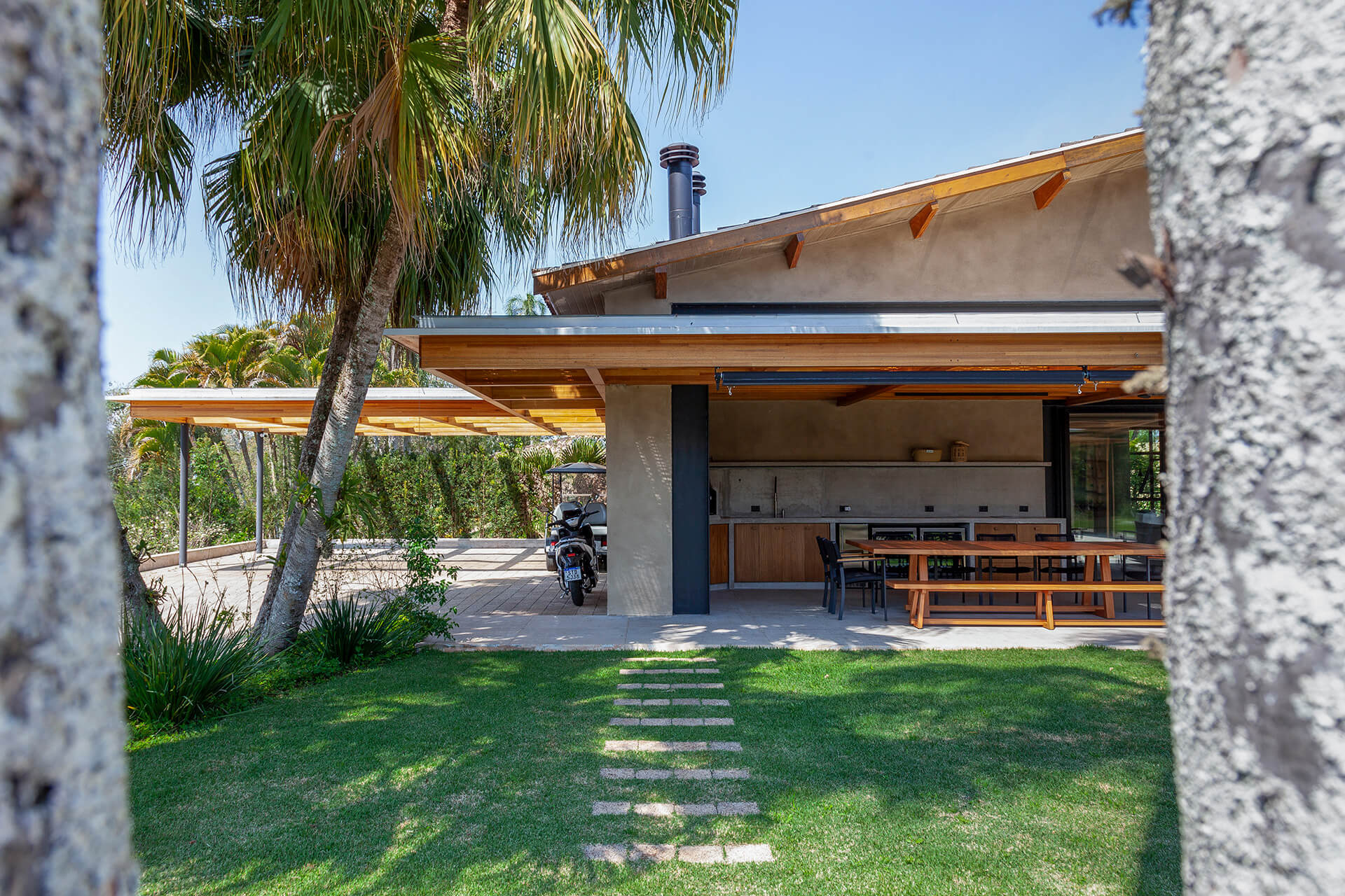 House CF -Sandra Sayeg Arquitetura-ekmagazine