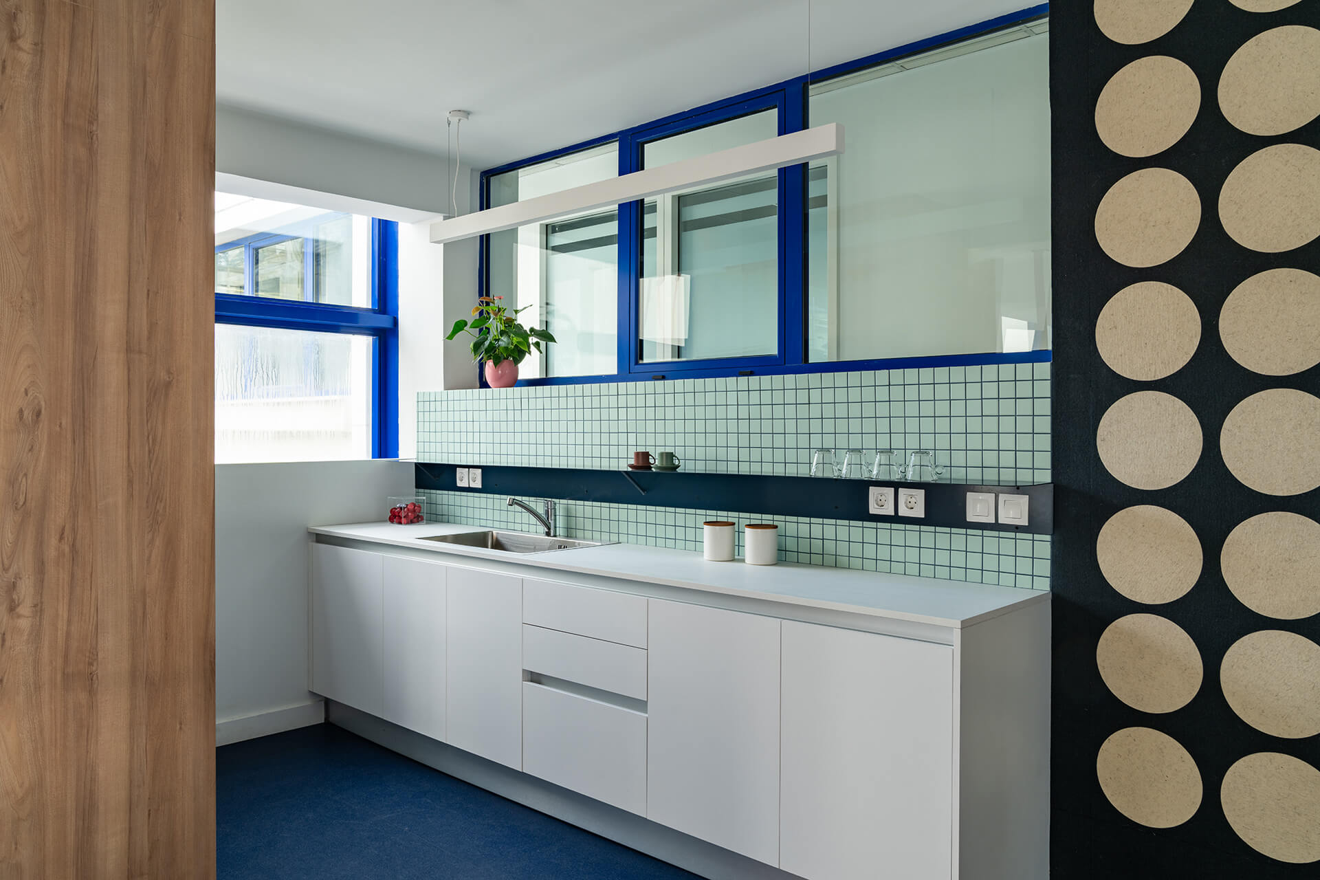 CP Break Room-Irini Papalou -ekmagazine