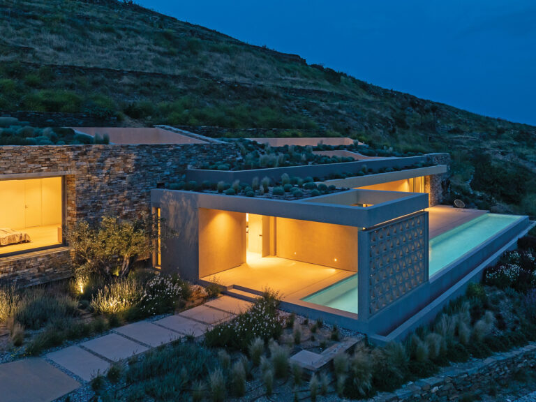 Residence in Tinos-Katerina Valsamaki Architects-ekmagazine