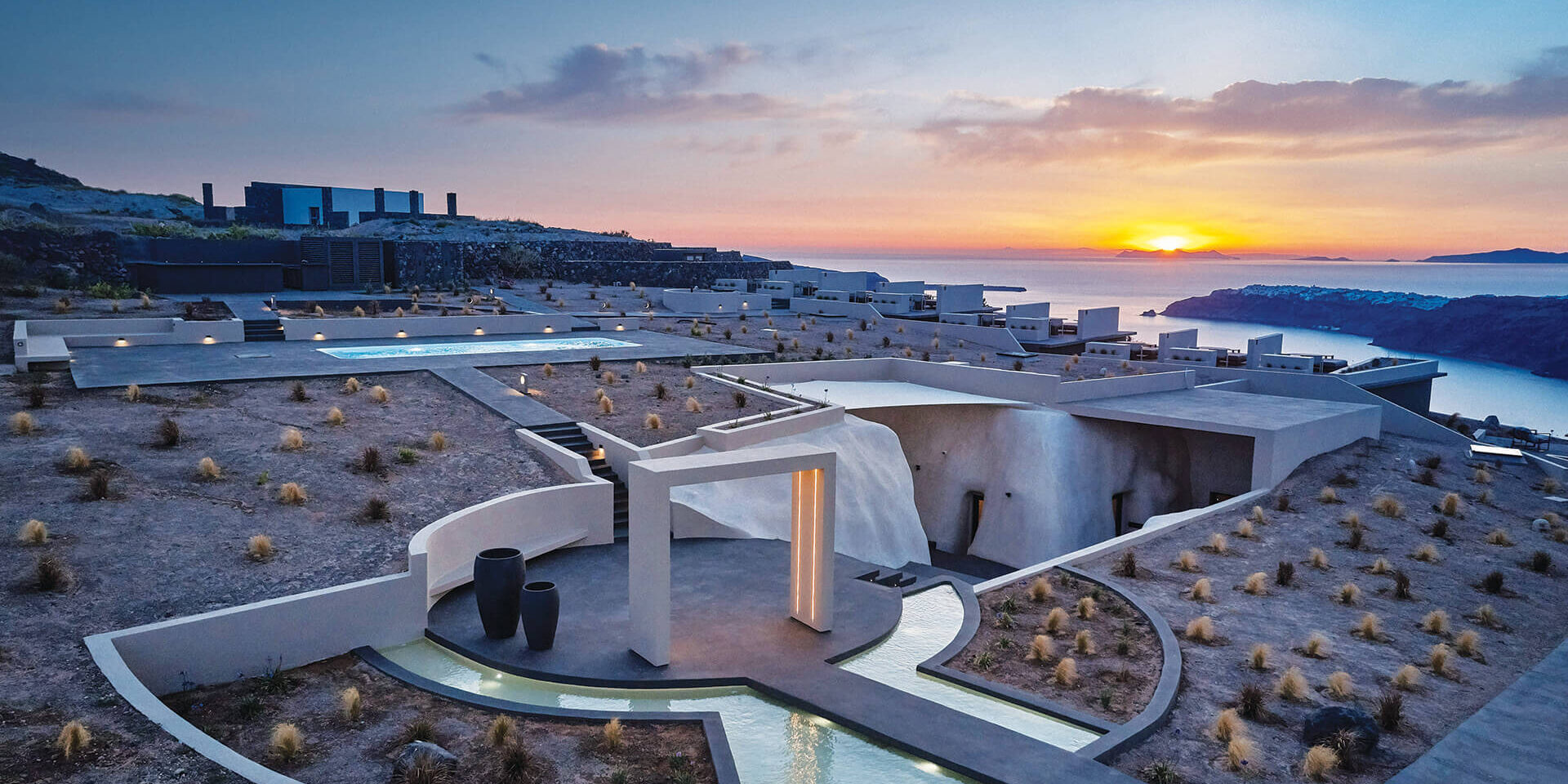 00-cover Divine Cave Experience - Eleni Sigala - ekmagazine