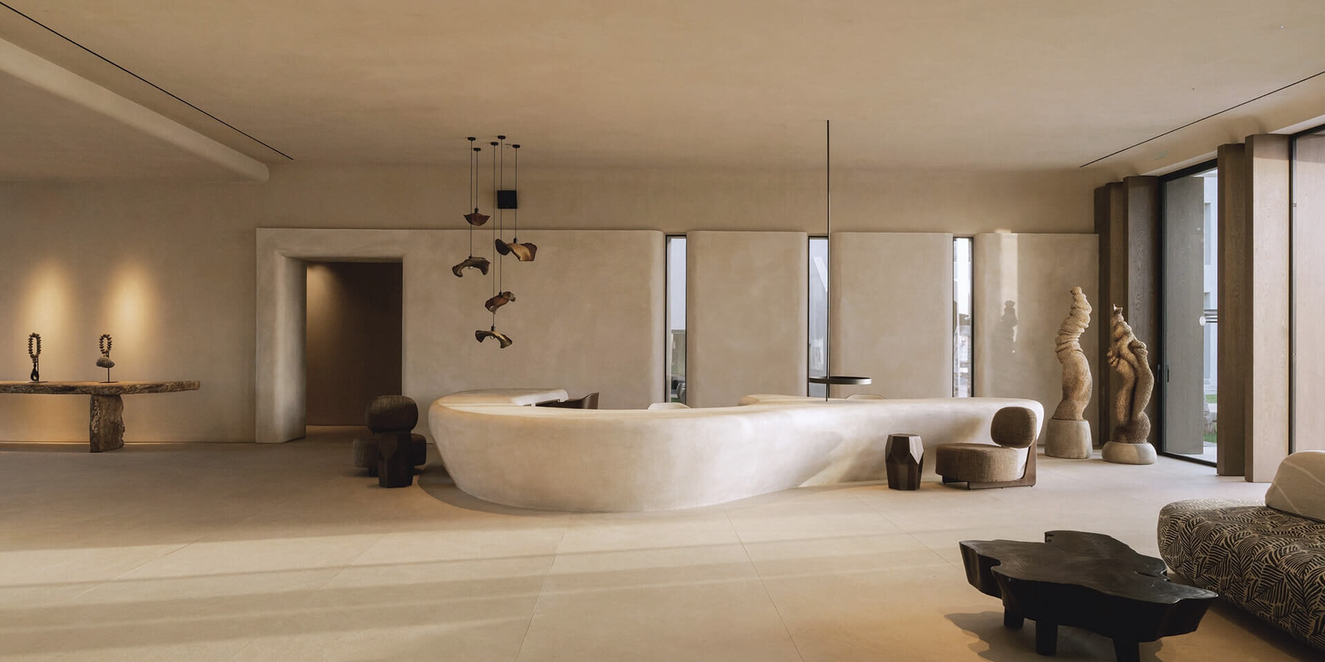 Minos Palace Resort - Stones & Walls - ekmagazine