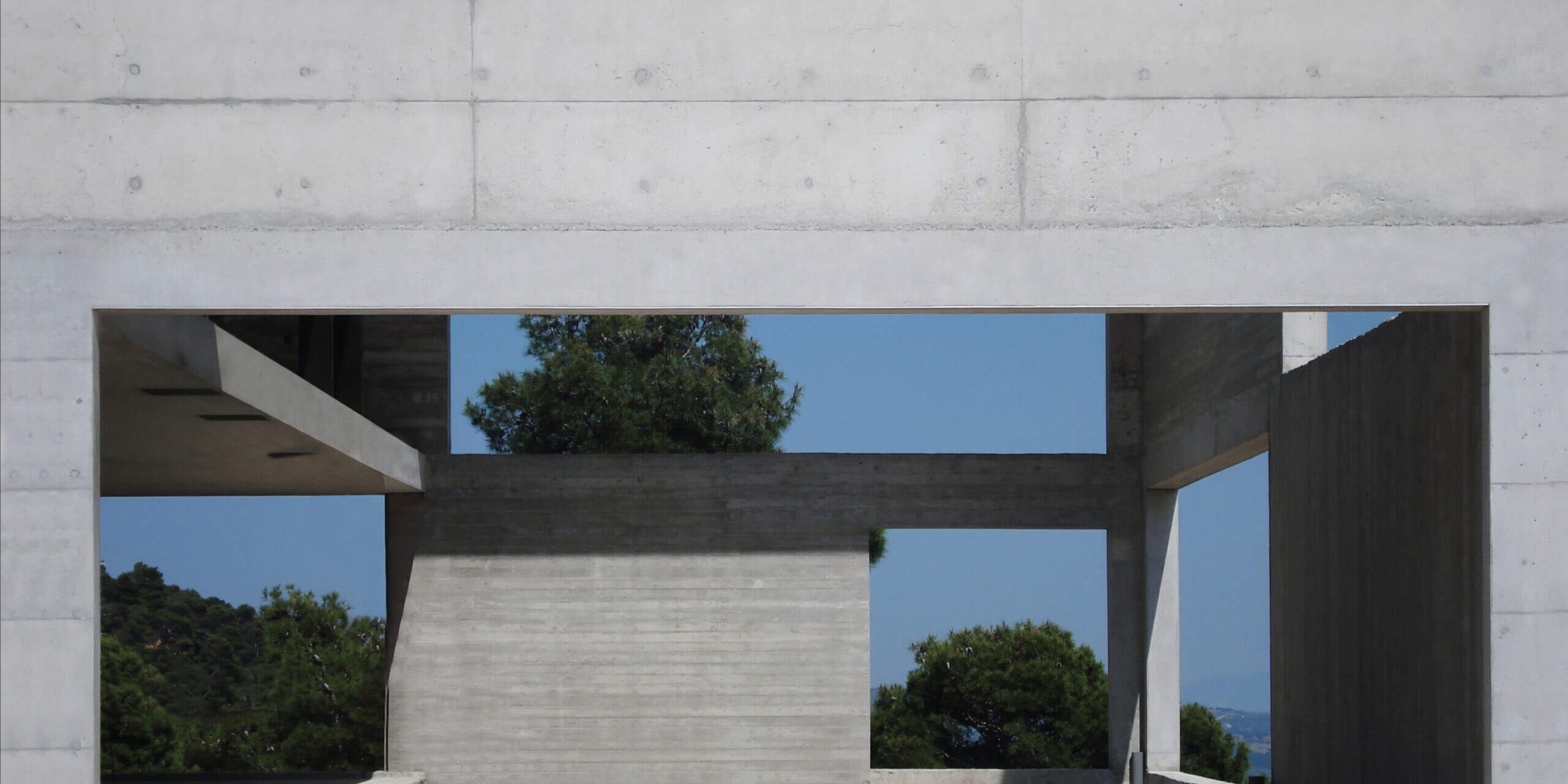 00 cover “2 in 1” Residence in Ippokrateios Politeia