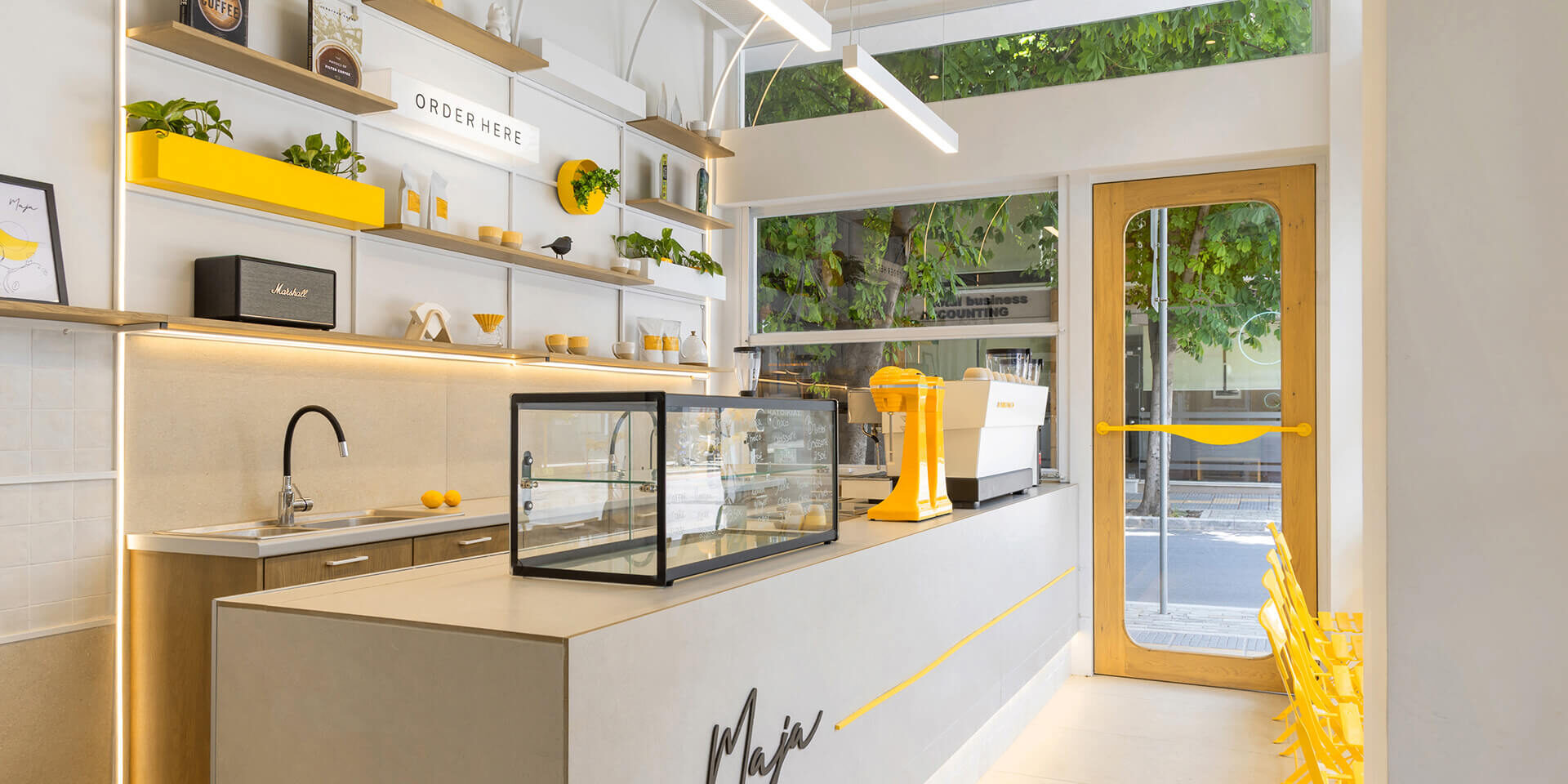 00-cover Maja Coffee Shop - Lab4 Architects - ekmagazine