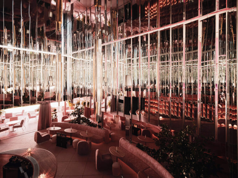 Koumkan in Kefalari-Manhattan Projects-ekmagazine