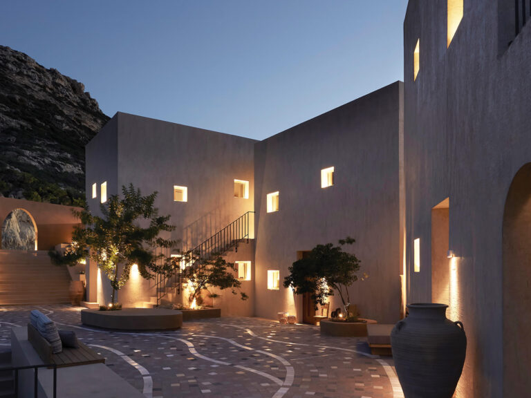 Adāma Boutique Hotel - ekmagazine