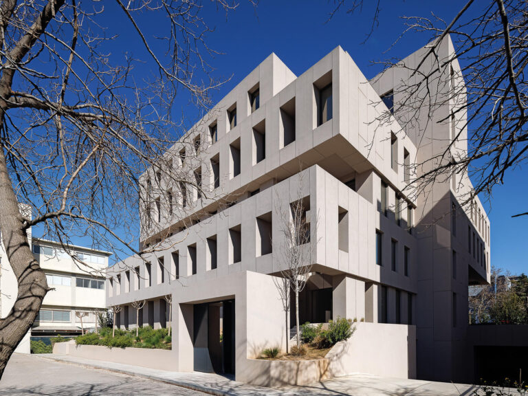 Office Building in Metamorfosi-Tsolakis + Partners-emagazine