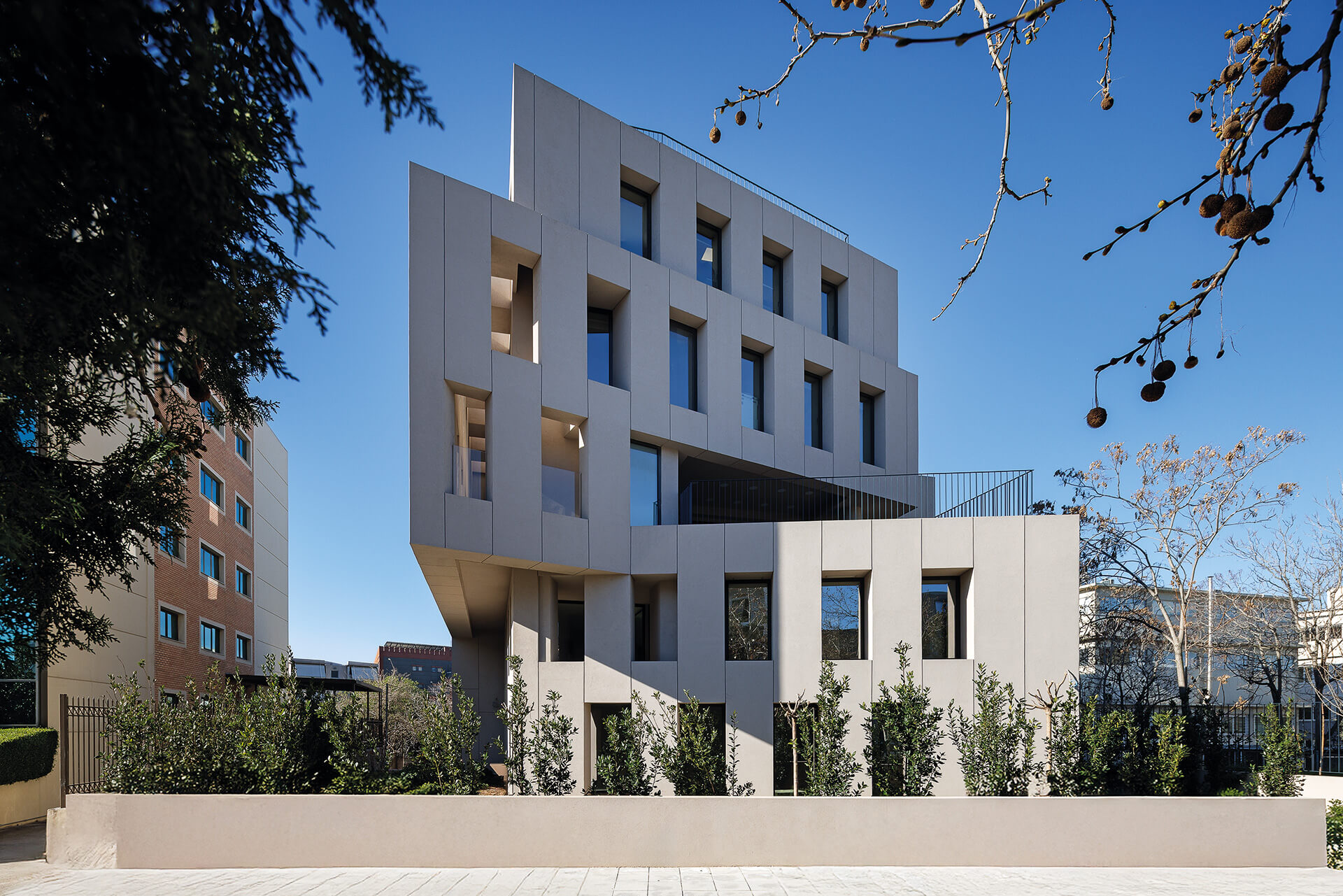 Office Building in Metamorfosi-Tsolakis + Partners-emagazine
