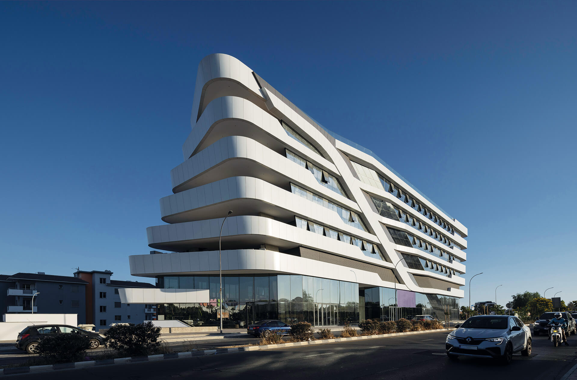 Wall Street - Lazarou & Michael Partner Architects - ekmagazine