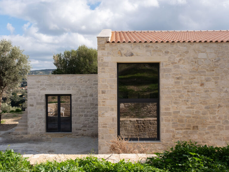 Lithos - PT.a | Polychronakis Troullinos Architects - ekmagazine