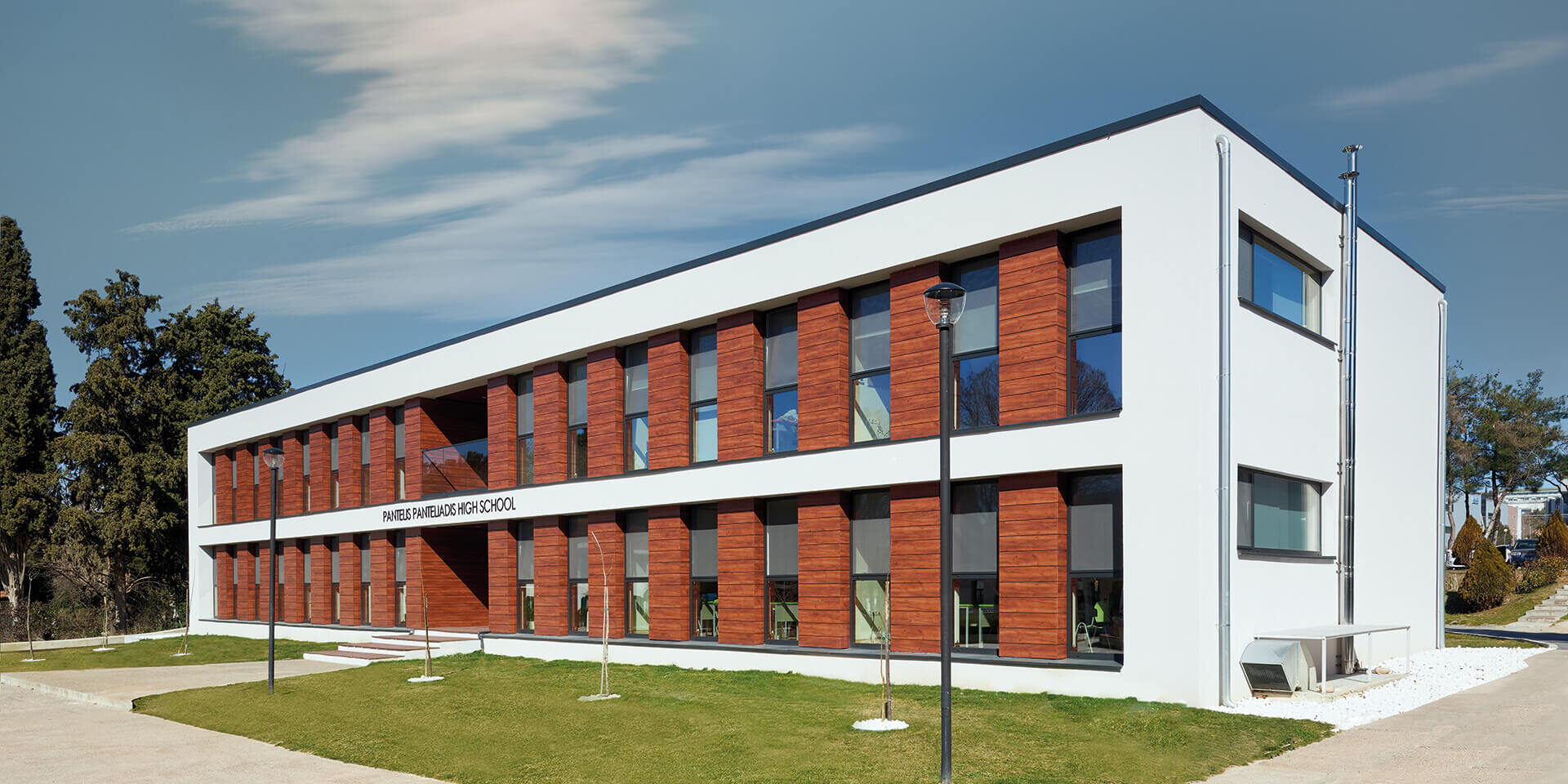 00-cover Pantelis Panteliadis High School - 406Architects - ekmagazine