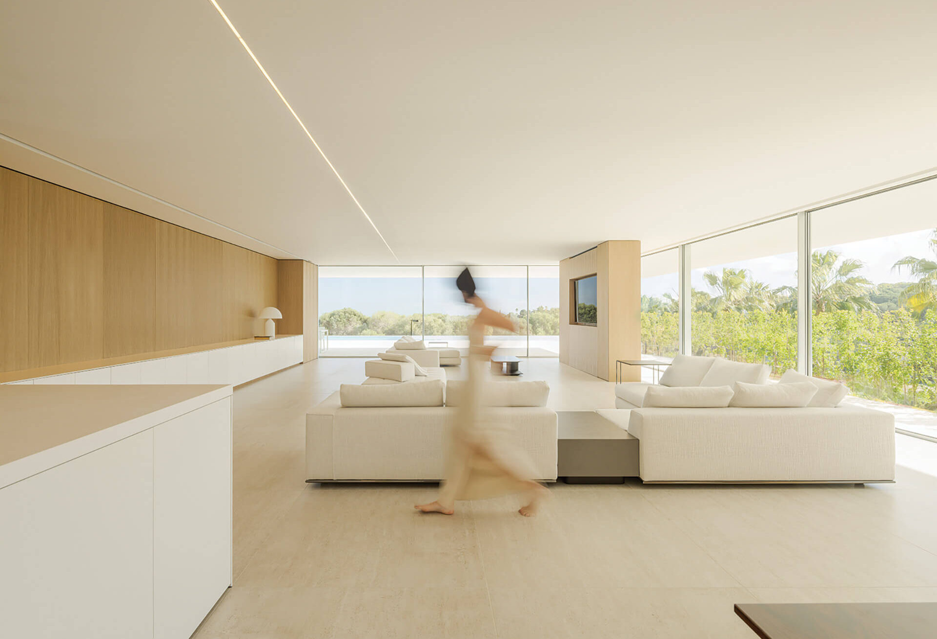 Residence in Sotogrande-Fran Silvestre Arquitectos-ekmagazine