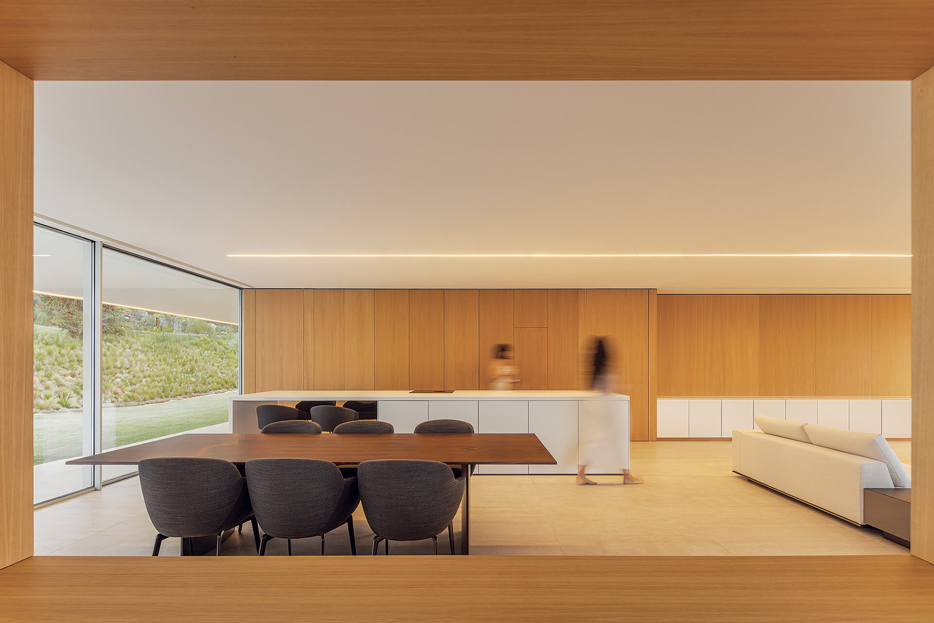 -Residence in Sotogrande-Fran Silvestre Arquitectos-ekmagazine