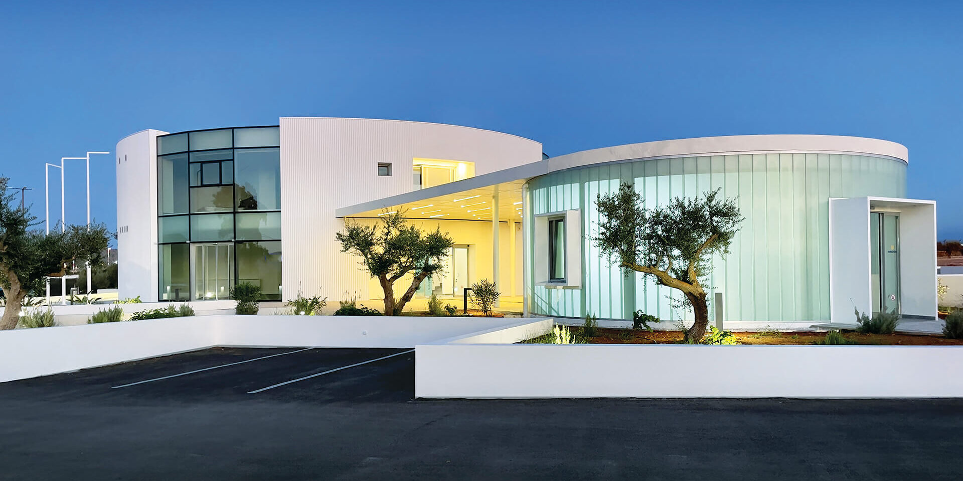 00-cover-Car Rental Hub – Veneris Architects – ekmagazine -Car Rental Hub - Veneris Architects - ekmagazine