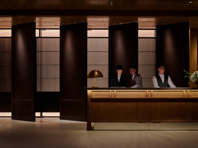 -Park Hyatt Hotel - Fender Katsalidis, ARUP, RSP Architects - ekmagazine