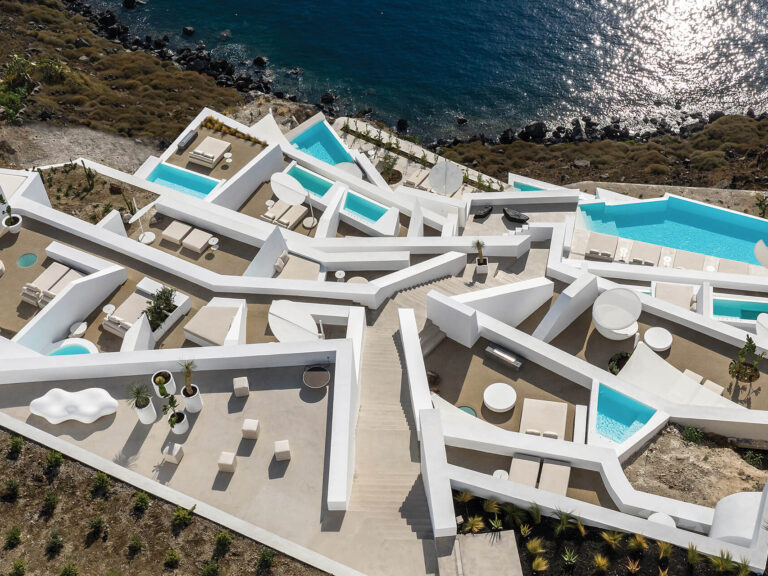 -Saint Hotel in Santorini-Kapsimalis Architects-ekmagazine