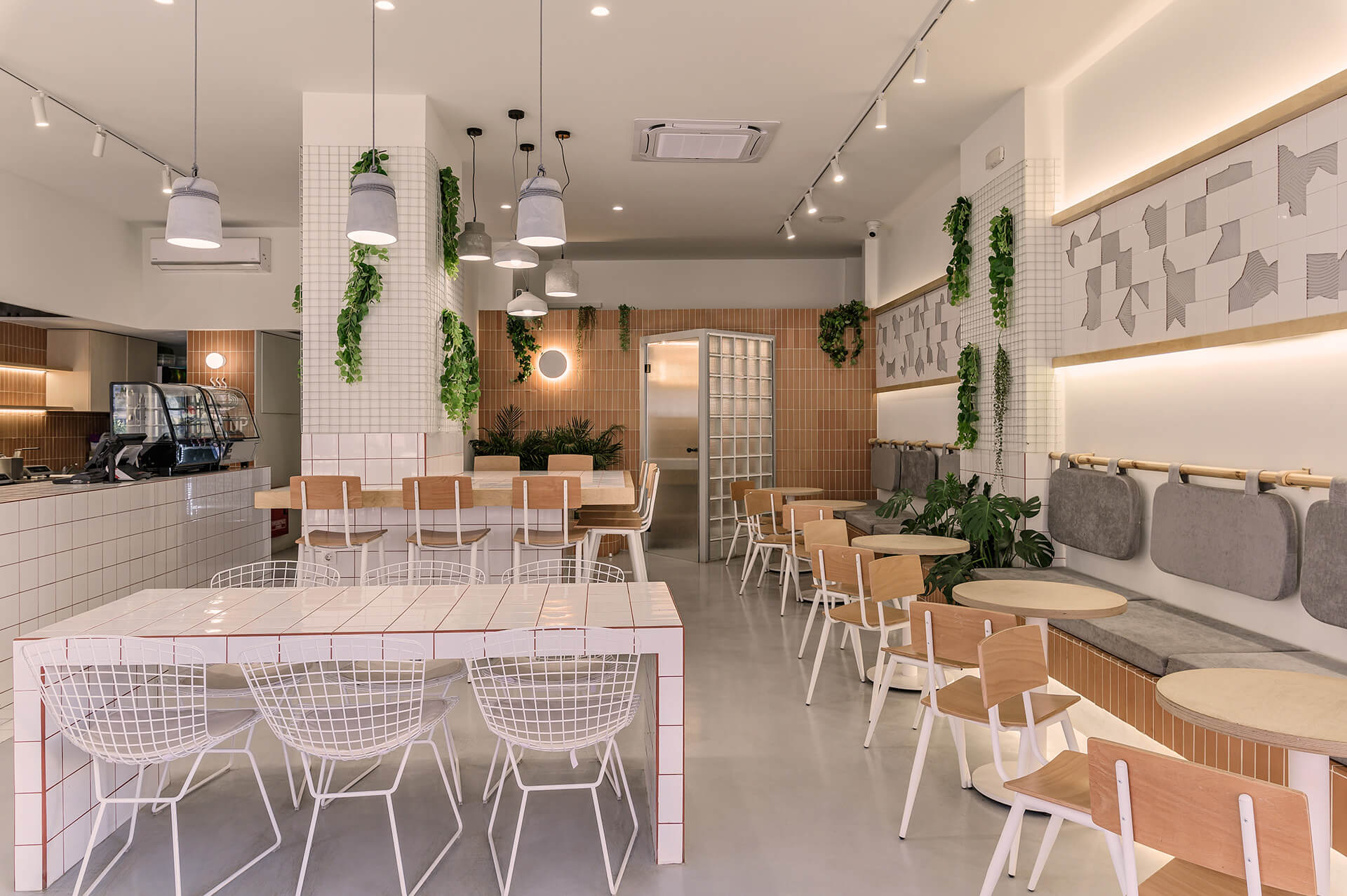 -Pick Up All Day Coffee & Brunch - AT_office (Niki Sambrovalaki) - ek magazine