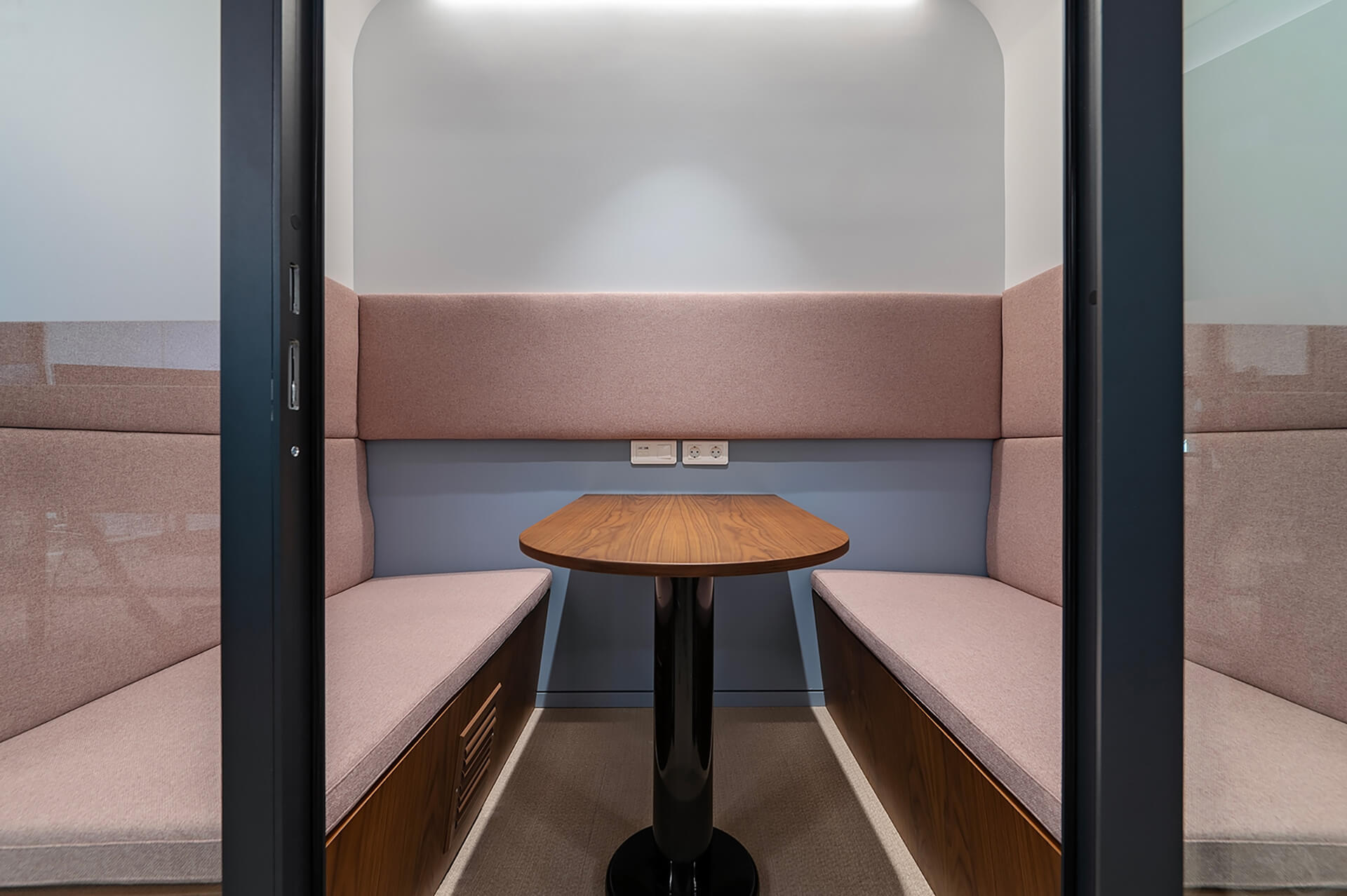 -Securities Company Offices - Danai Chatzigianni Architecture - ekmagazine