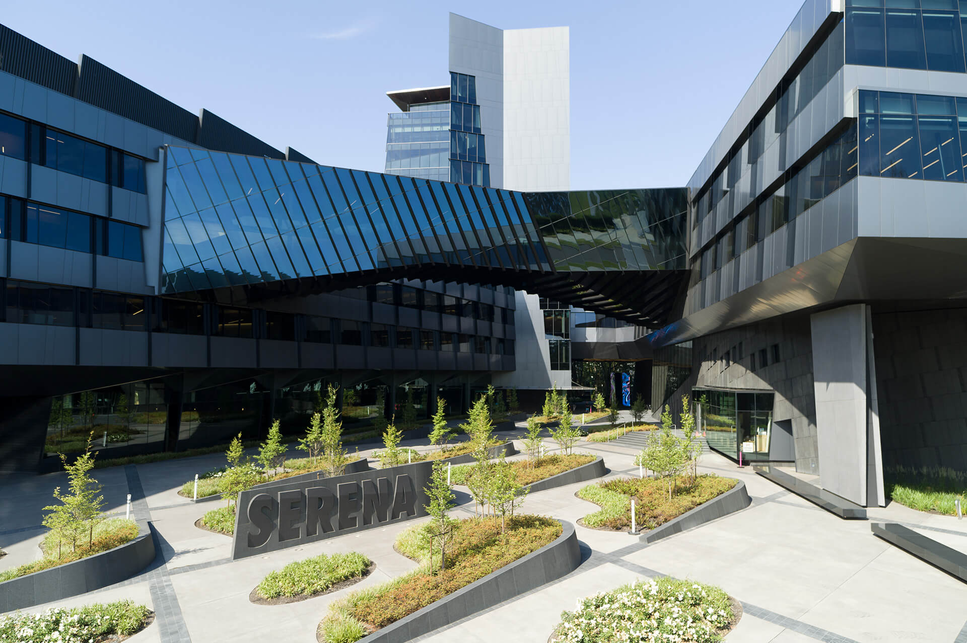 -10 Contemporary Workplace Design Projects-2026-ekemagazine