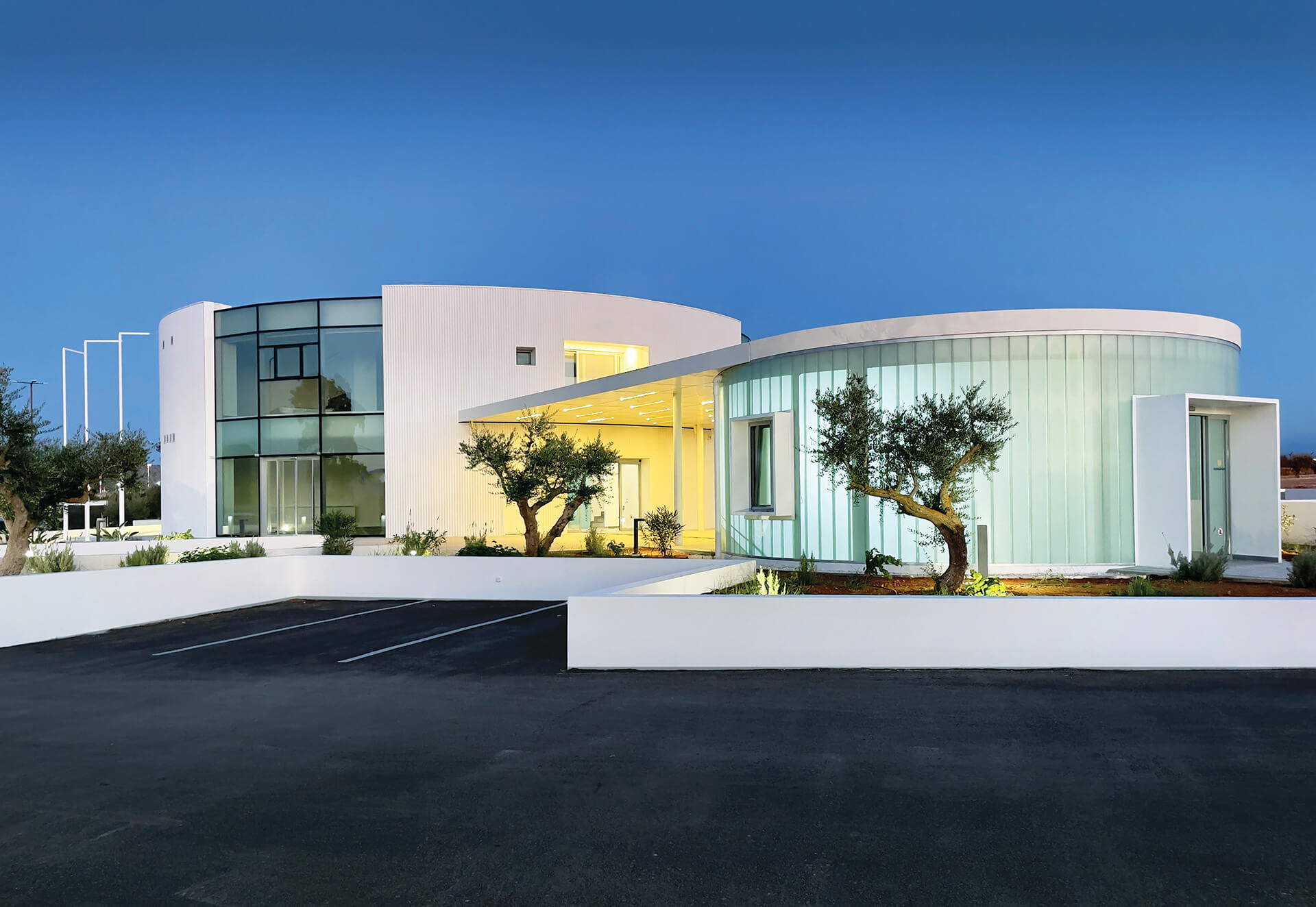 -10 Contemporary Workplace Design Projects-2026-ekemagazine