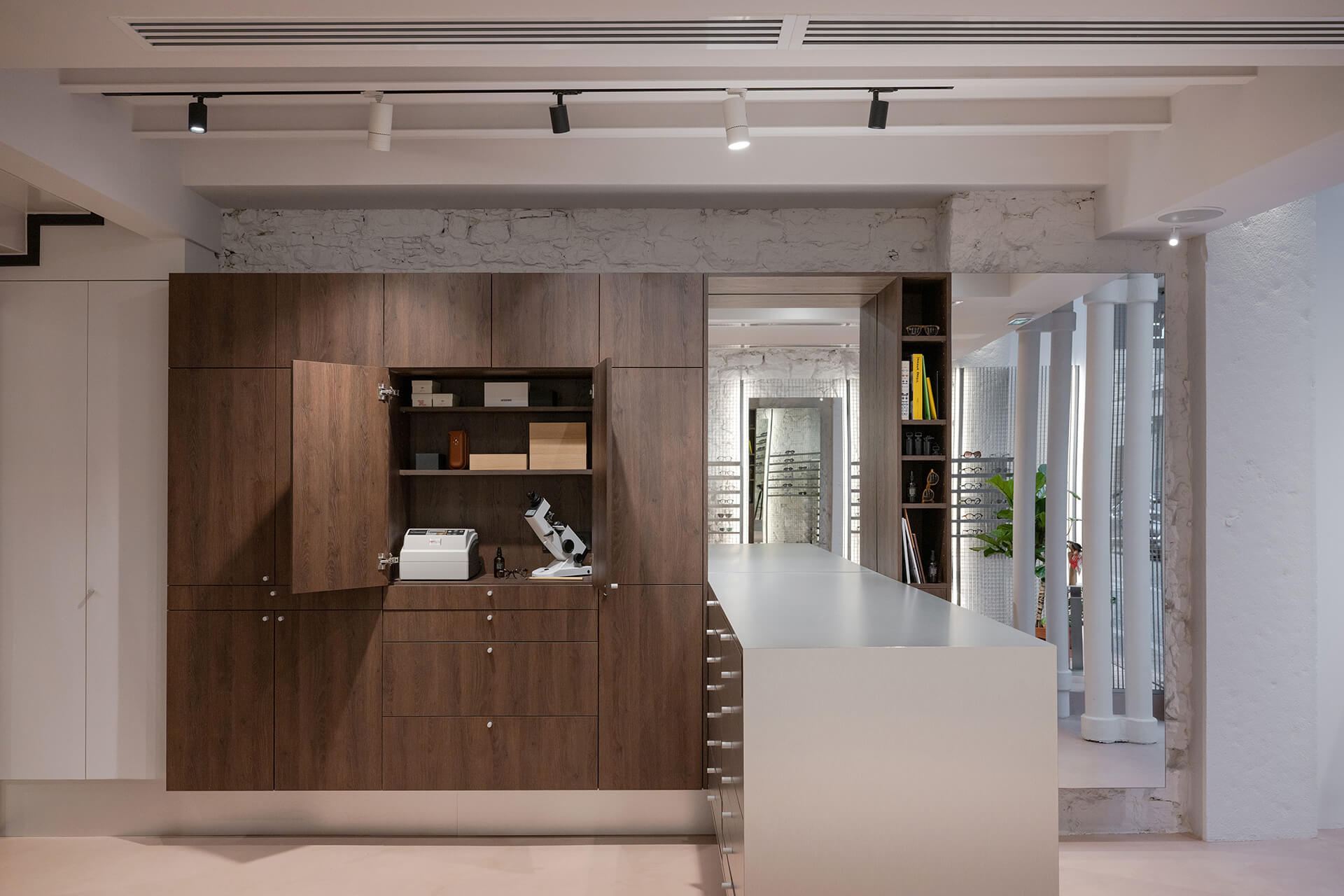 -LOULOU Optical Store - Johany Sapet-ekmagazine