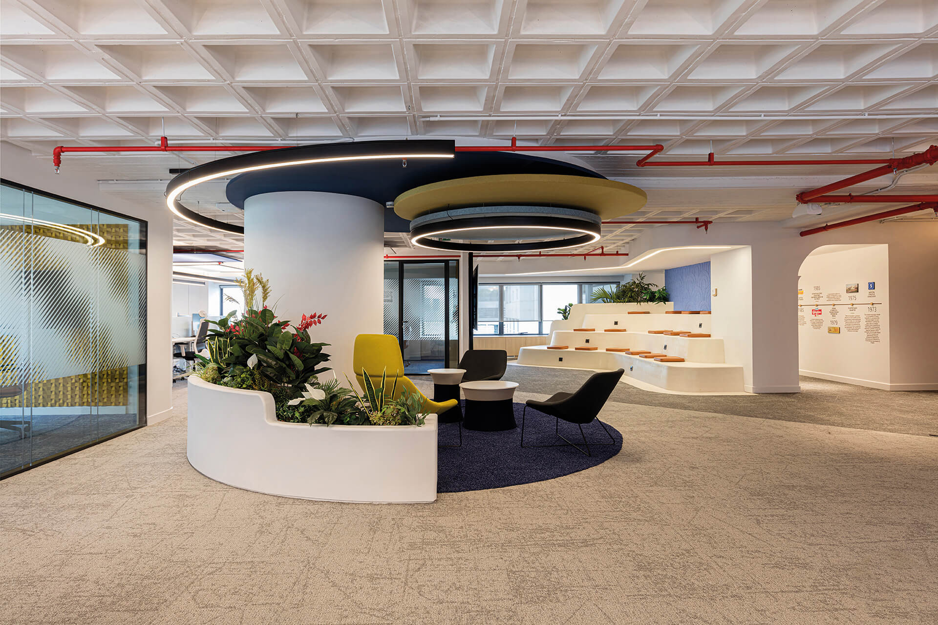 -10 Contemporary Workplace Design Projects-2026-ekemagazine